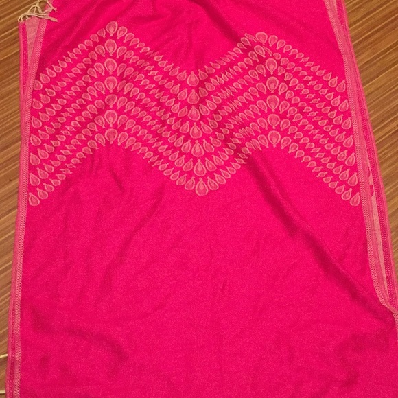 100% Pashmina scarf - Picture 5 of 8